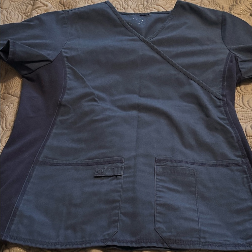 Cherokee Scrub Top